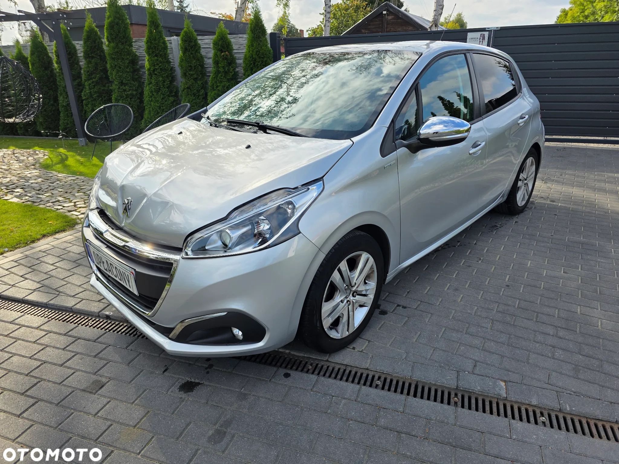 Peugeot 208 82 PureTech Style - 1