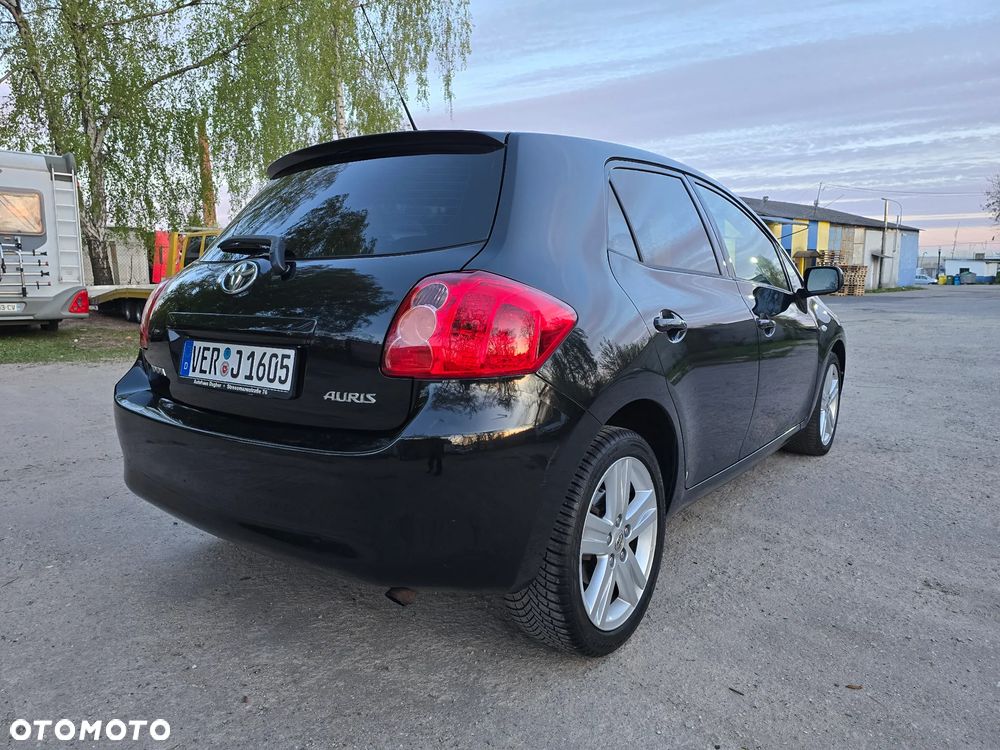 Toyota Auris 1.4 VVT-i Sol - 4