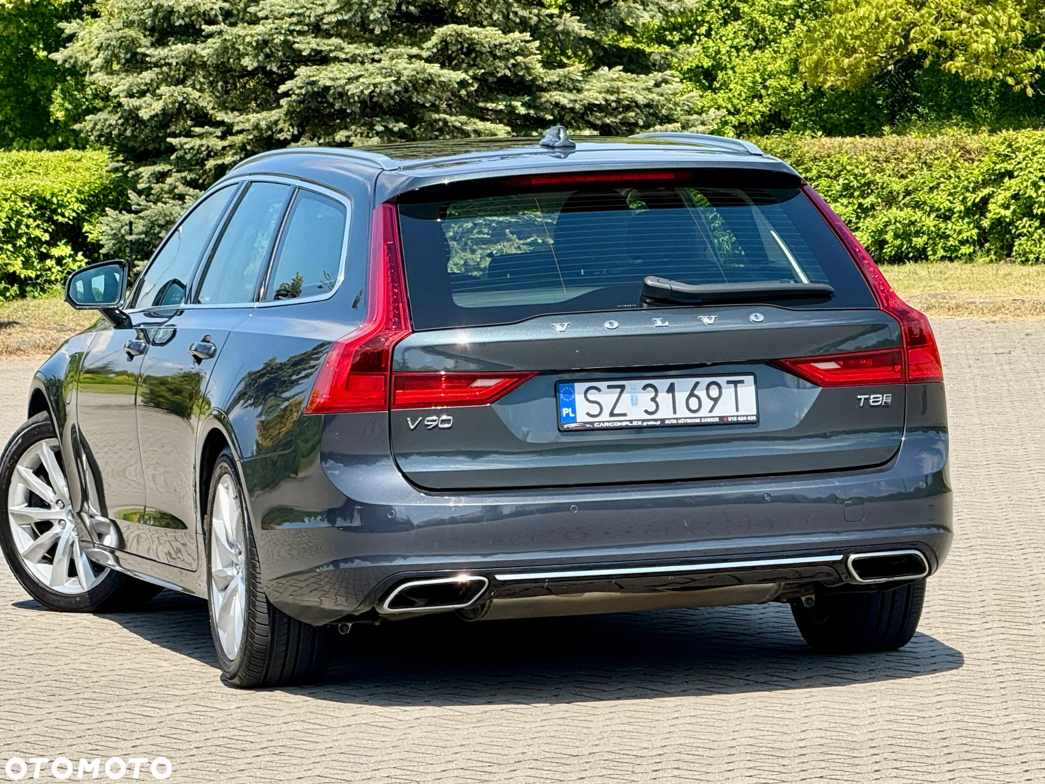 Volvo V90 T8 AWD Plug-In Hybrid Momentum Pro - 7