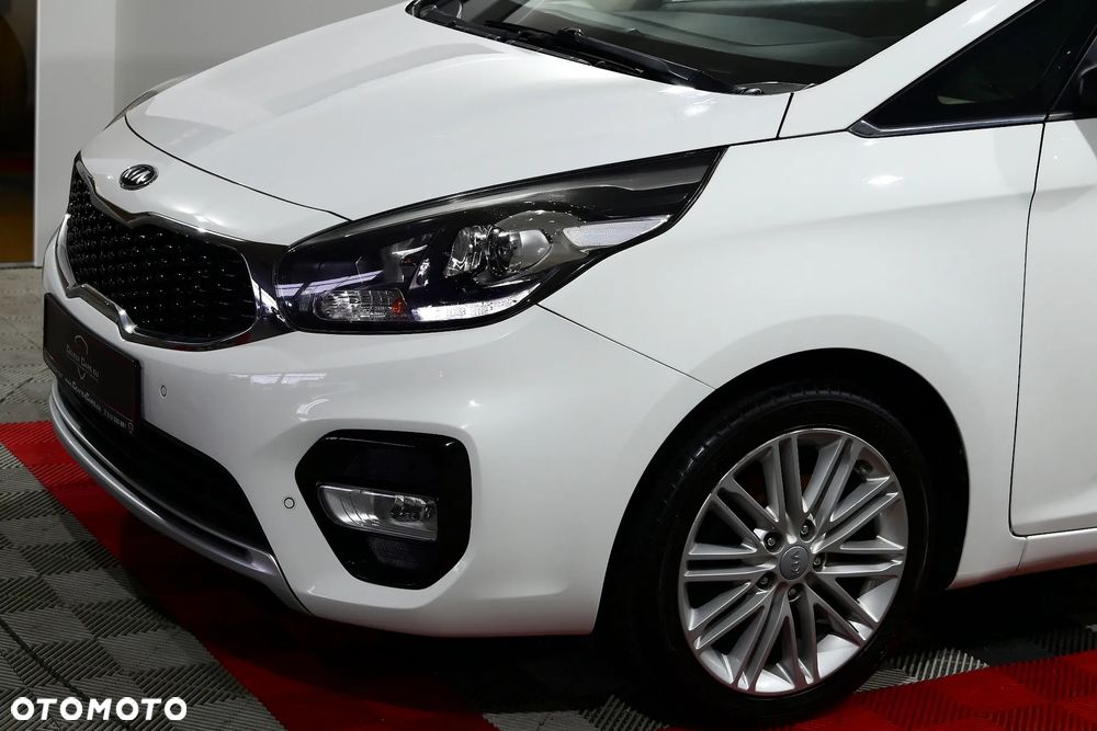 Kia Carens 1.7 CRDi M - 34