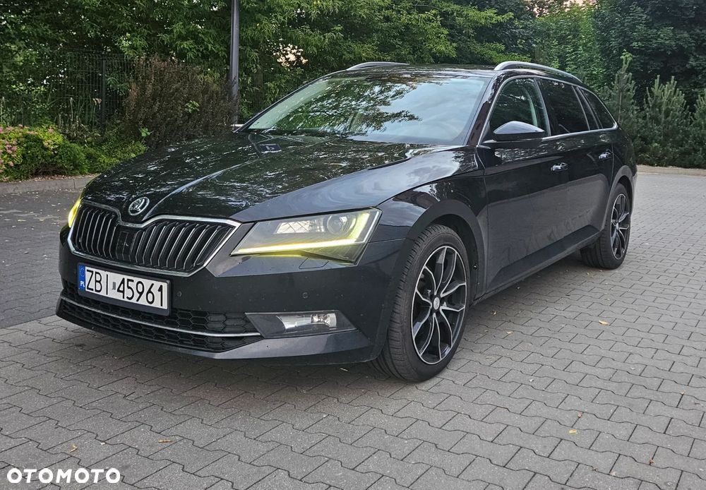Skoda Superb 2.0 TDI 4x4 Ambition - 1
