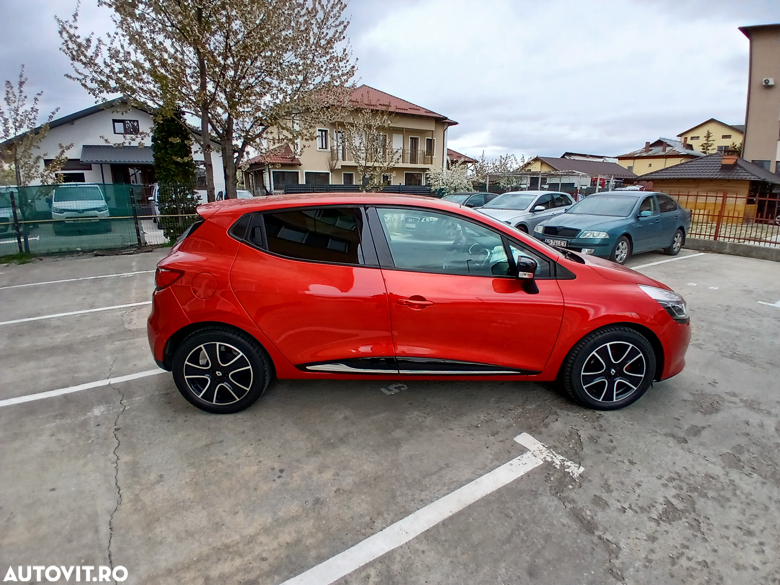 Renault Clio ENERGY TCe 90 Start & Stop 99g Eco-Drive - 10