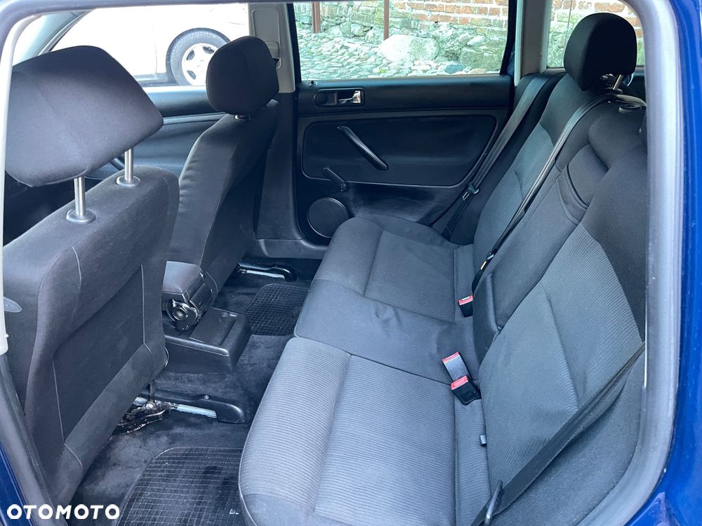 Volkswagen Passat 2.0 Comfortline - 14
