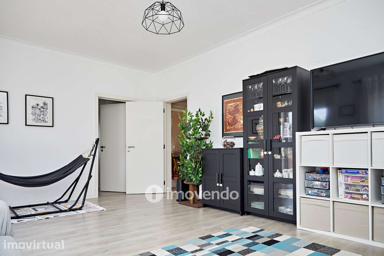 Andar de Moradia T2, com pátio generoso e garagem, em Évora - Grande imagem: 4/28