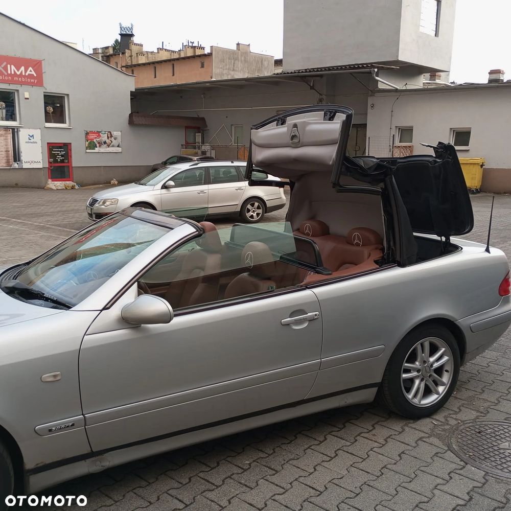 Mercedes-Benz CLK 200 - 3