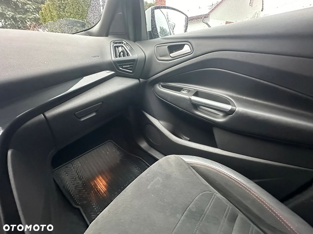 Ford Kuga ver-1-5-ecoboost-fwd-st--line-ass-mmt6 - 11