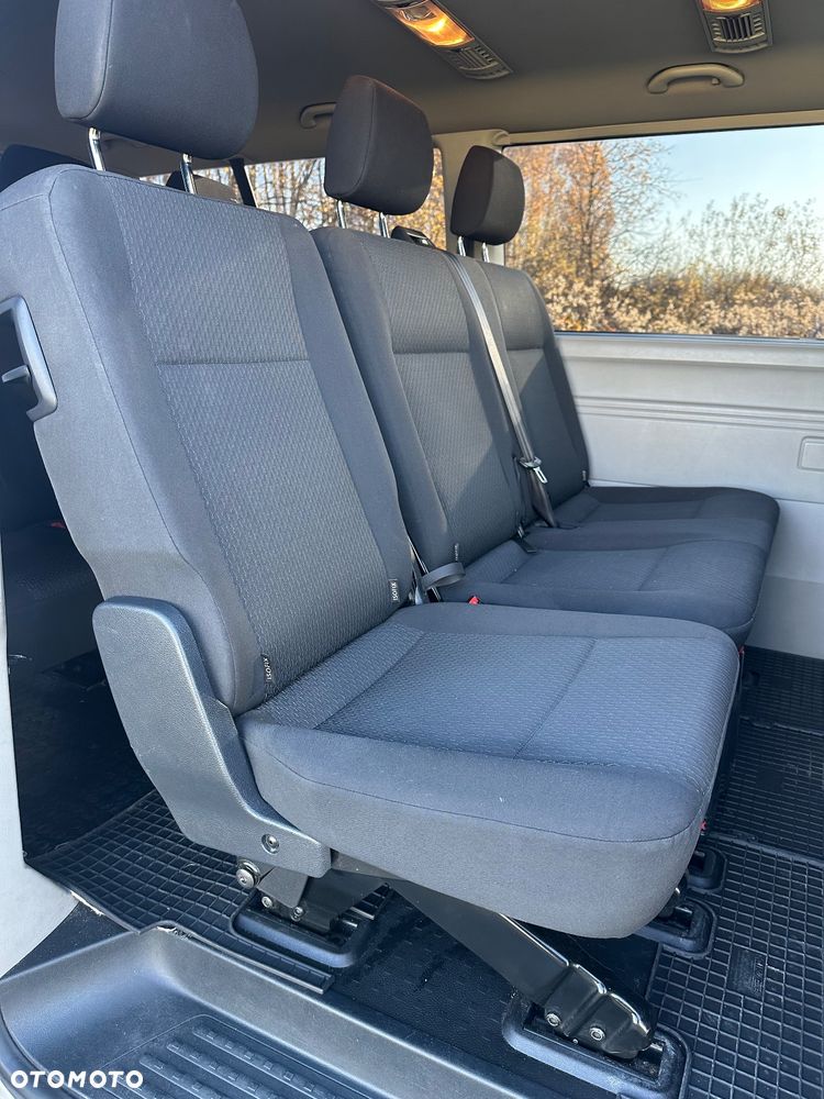 Volkswagen Caravelle 2.0 TDI L2 Highline - 18