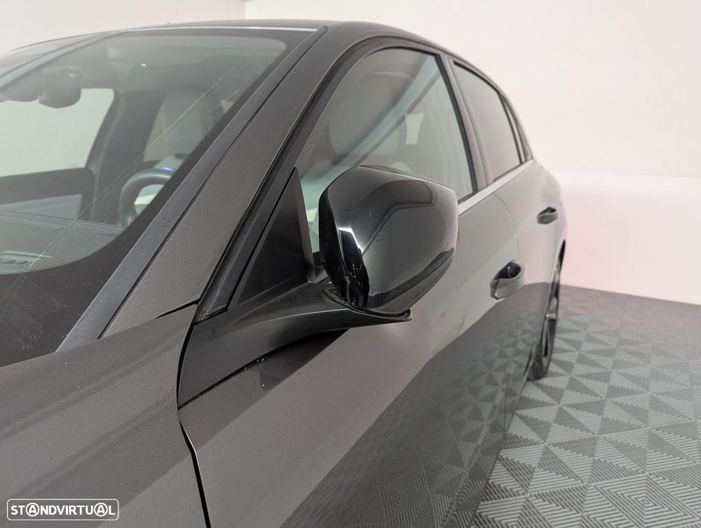 Opel Astra 1.6 T PHEV GS - 12