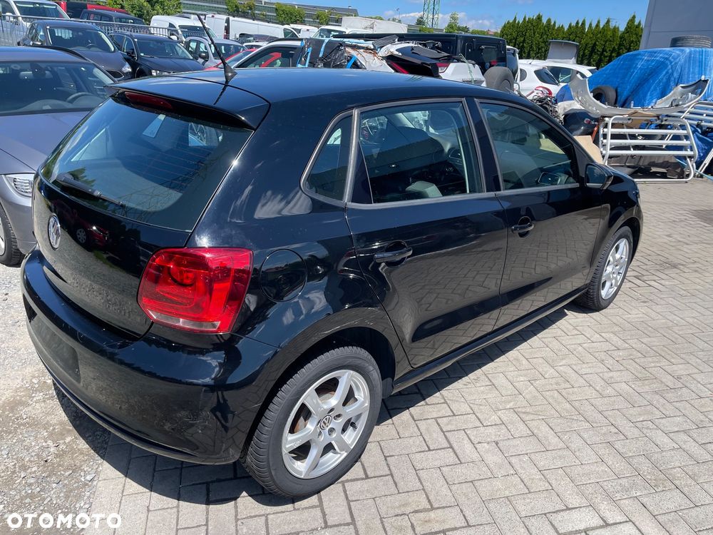 Volkswagen Polo 1.2 Blue Motion Technology Team - 23