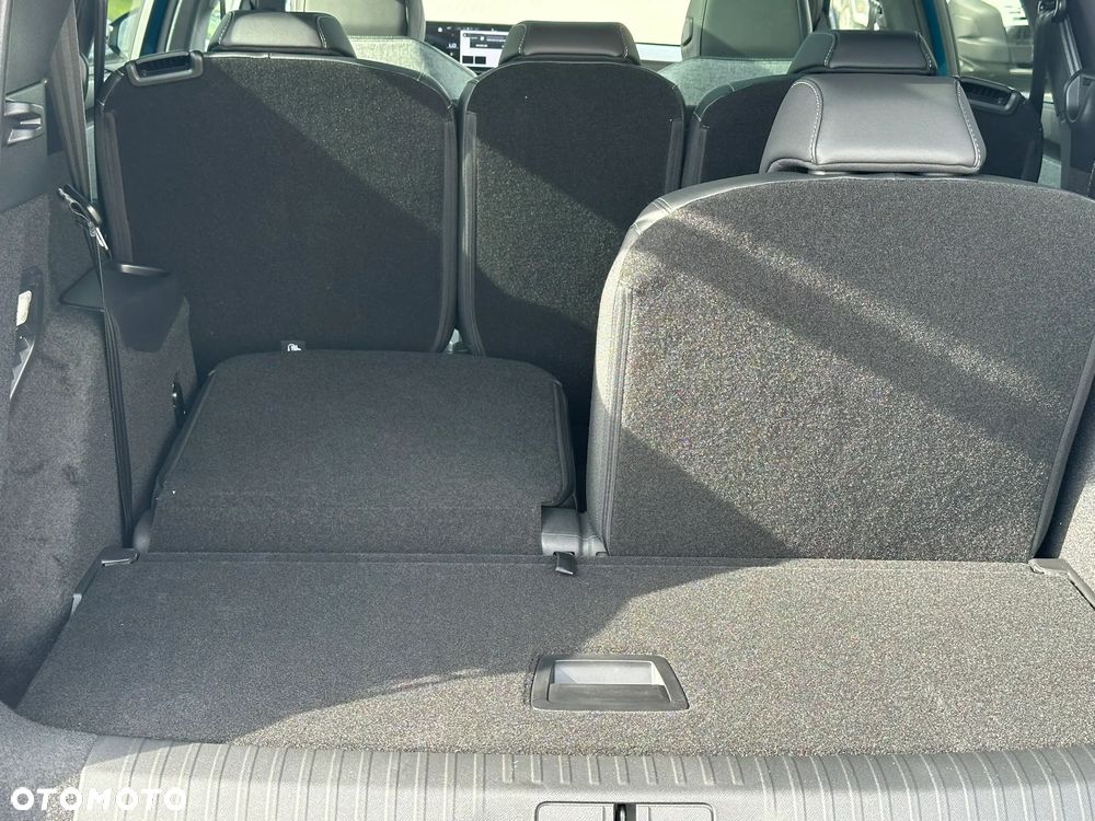 Peugeot 5008 1.2 PureTech mHEV GT Exclusive S&S e-DCS6 - 29