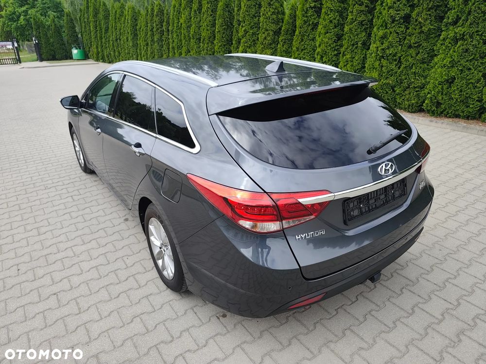 Hyundai i40 1.6 GDI Comfort + - 11