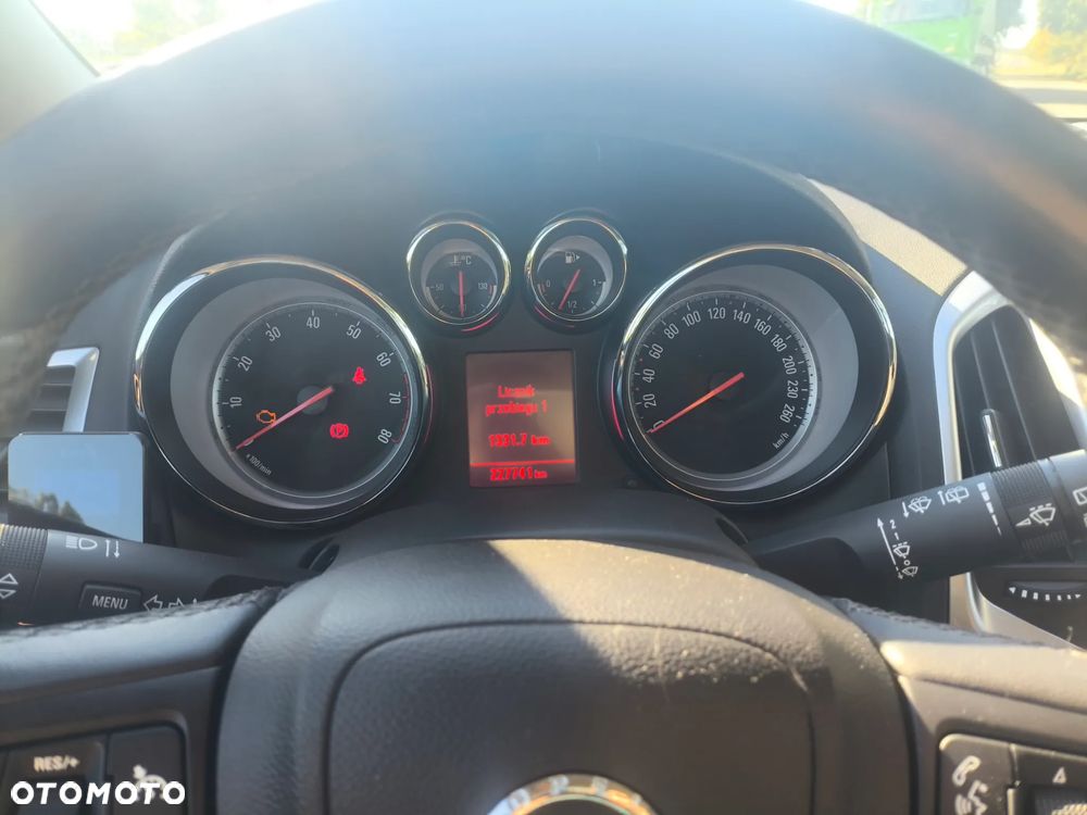Opel Astra IV 1.4 T Sport - 16