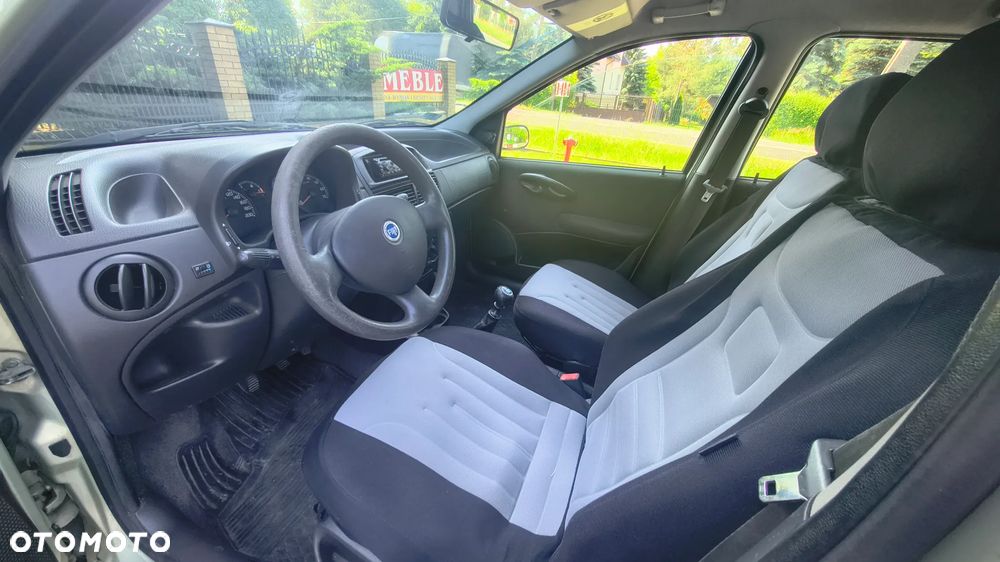 Fiat Punto 1.2 8V - 8