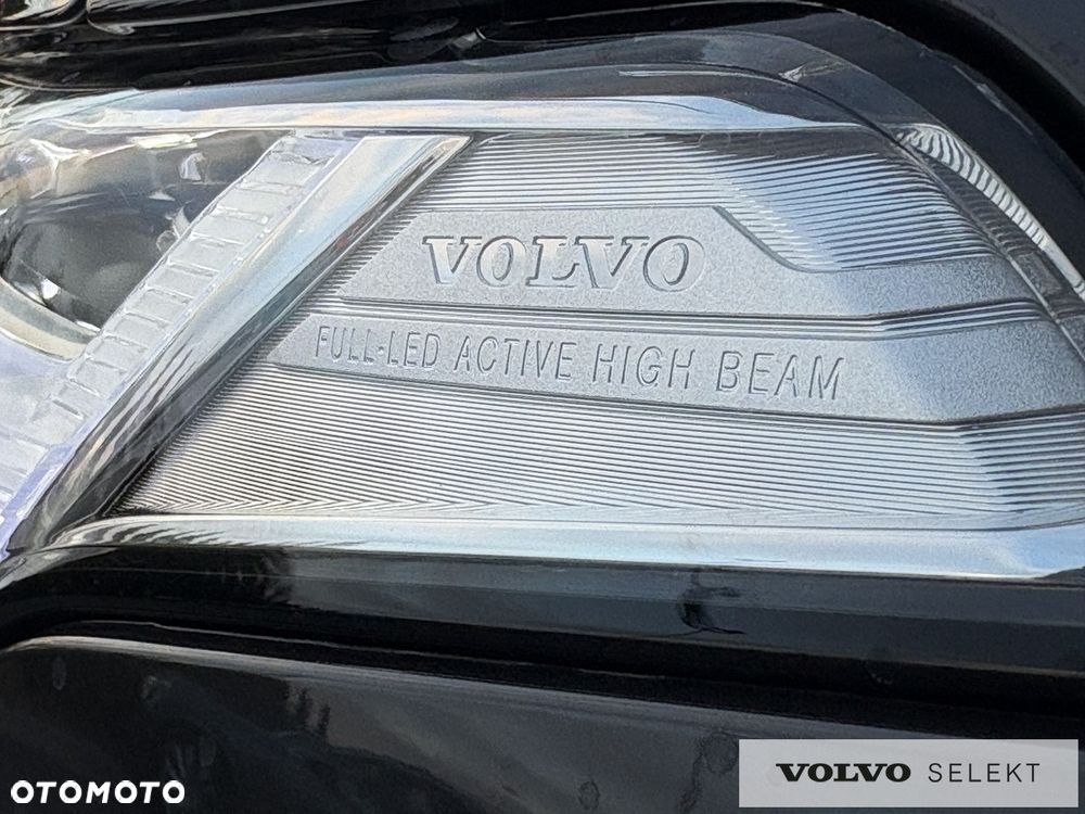 Volvo XC 90 - 38