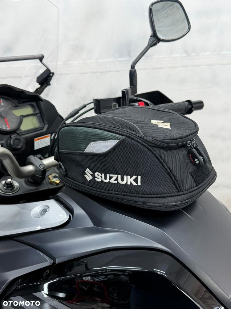 Suzuki V-STROM - 15