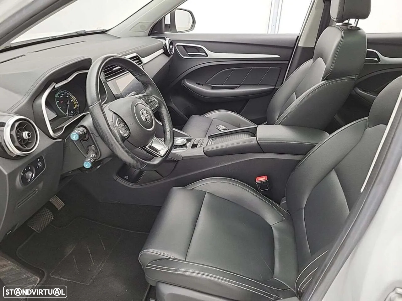 MG ZS EV 44.5 kWh Luxury - 10