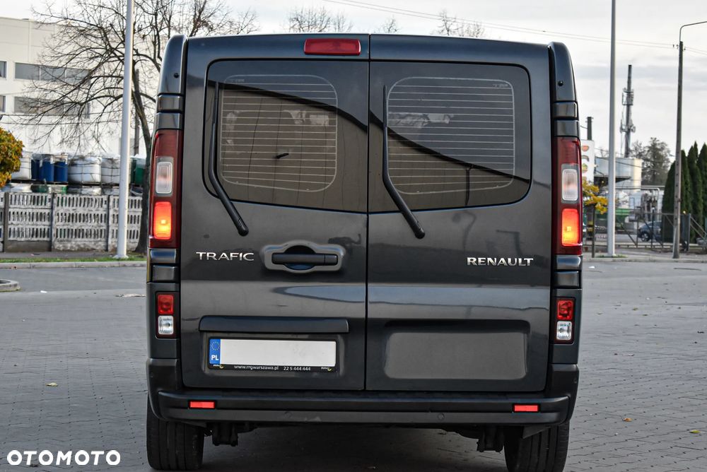 Renault Trafic - 22