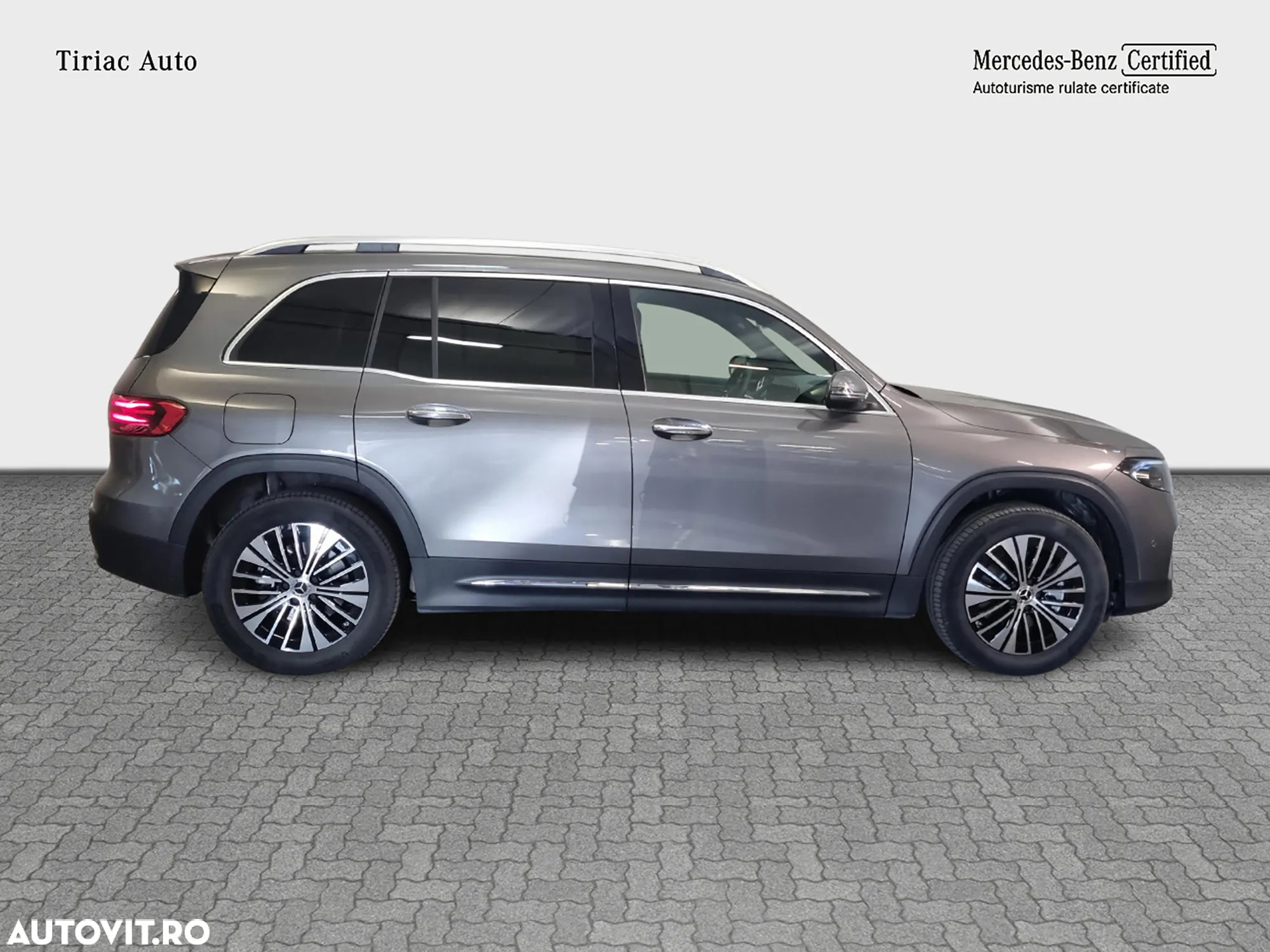 Mercedes-Benz EQB 300 4MATIC - 7