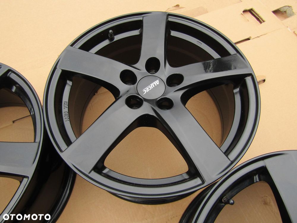 4x Felgi 17 Peugeot 407 308 3008 II Citroen C4 II Picasso C5 III Opel Grandland-X 7 j 5x108 ET42 - 13