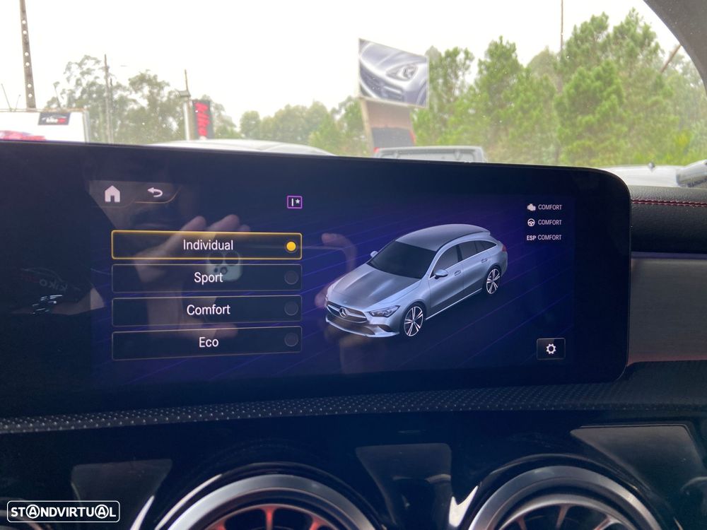 Mercedes-Benz CLA 180 d Shooting Brake 8G-DCT AMG Line - 42