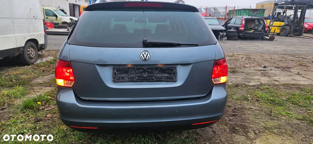Klapa tylna bagażnika VW Golf 5 V kombi 2009r LA6R - 1