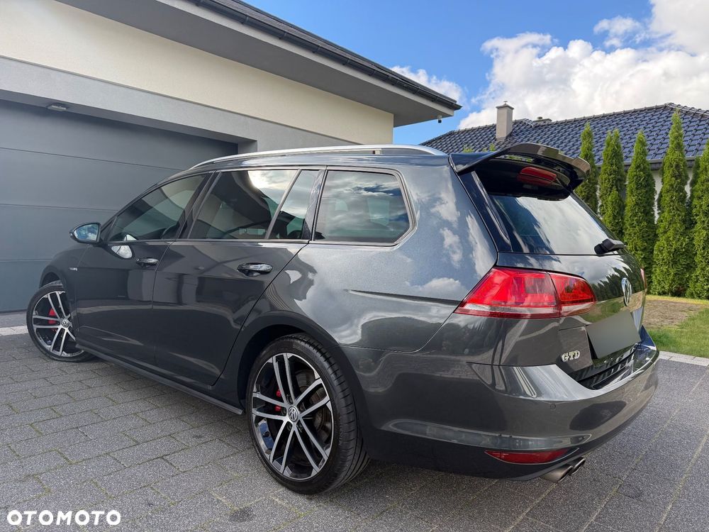 Volkswagen Golf GTD 2.0 TDI SCR DSG - 8
