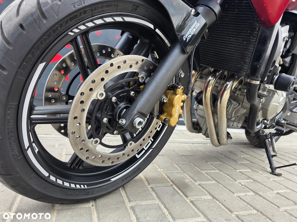 Honda CBF - 27