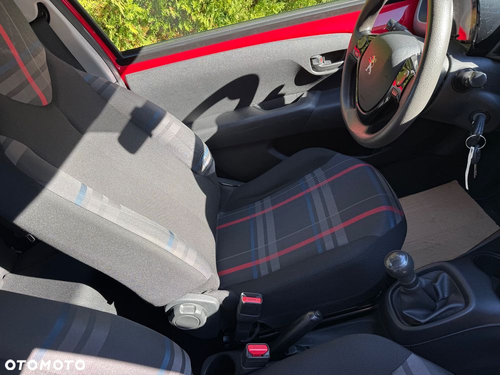 Peugeot 108 VTI 68 Style - 23