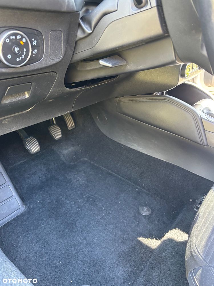 Ford Focus 2.0 EcoBlue Titanium Business - 5