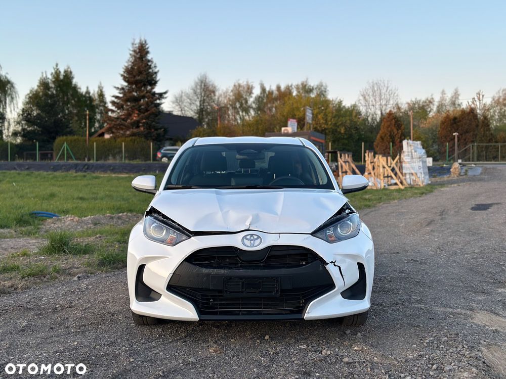 Toyota Yaris - 5