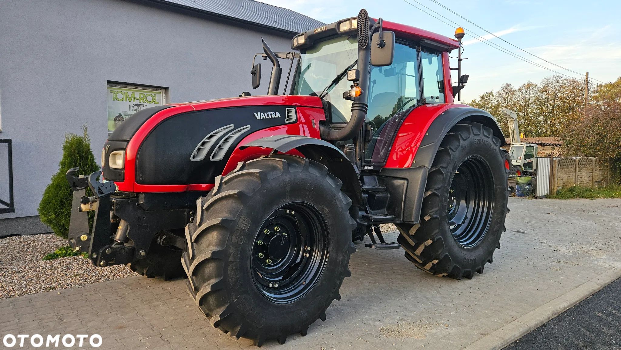 Valtra T152 - 1