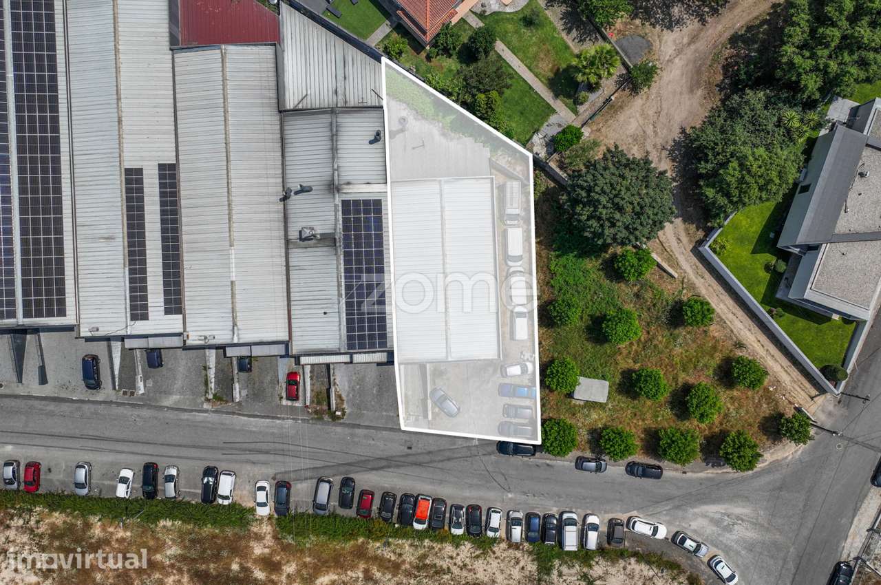 Armazém para venda em Celeirós, Braga - Grande imagem: 2/28
