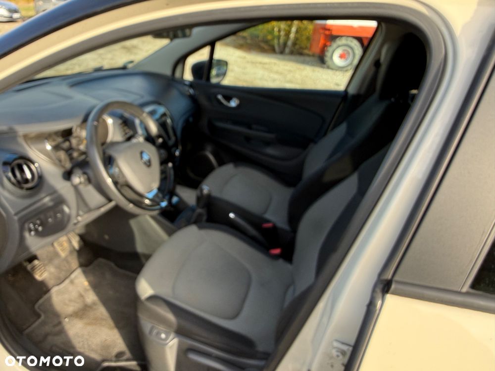 Renault Captur - 13