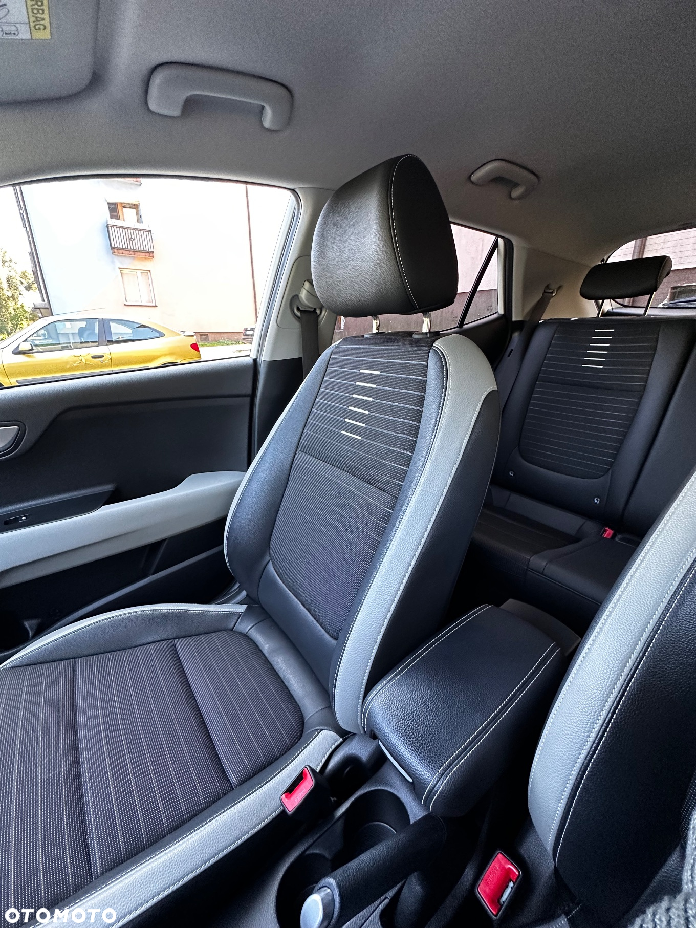 Kia Stonic 1.0 T-GDI M - 25