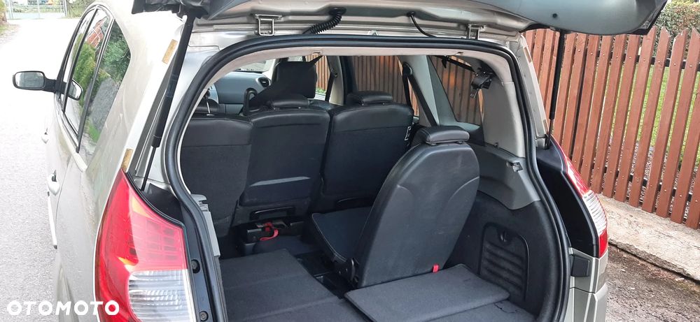 Renault Grand Scenic 1.9 dCi FAP Exception - 9