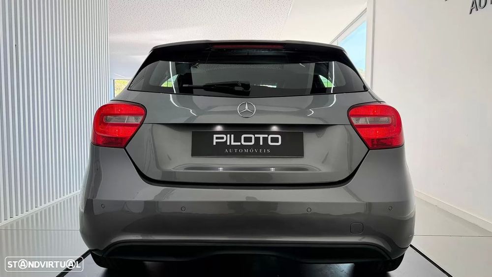 Mercedes-Benz A 180 CDI BlueEFFICIENCY - 9