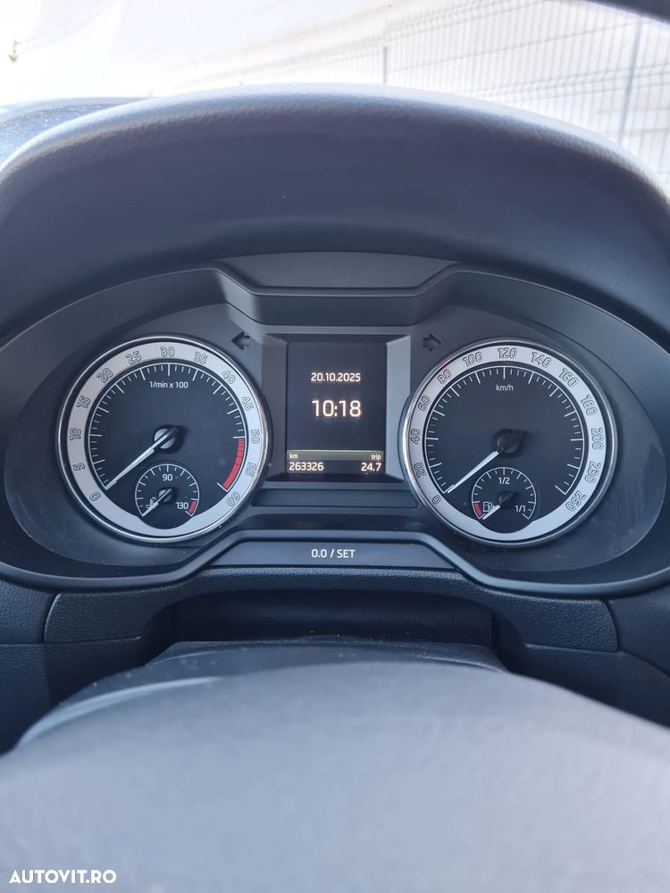 Skoda Octavia - 6