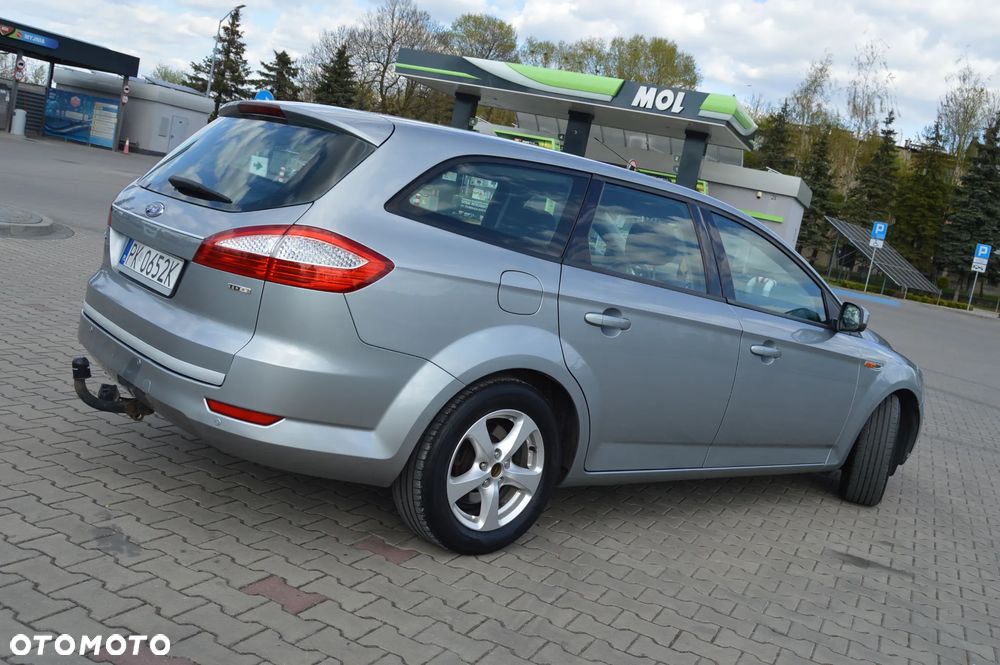 Ford Mondeo 2.0 TDCi Trend - 28