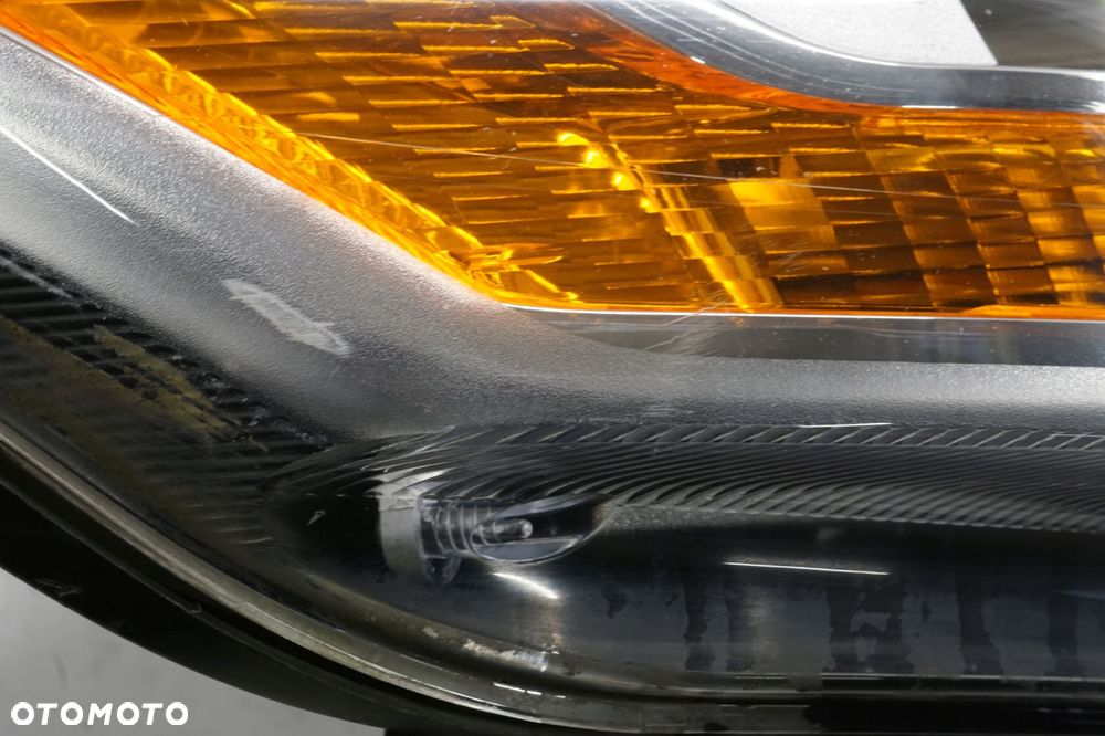 FORD KUGA MK1 10R LAMPA PRAWY PRZÓD PRZEDNIA XENON ANGLIK UK 8V41-13D154-BF - 2