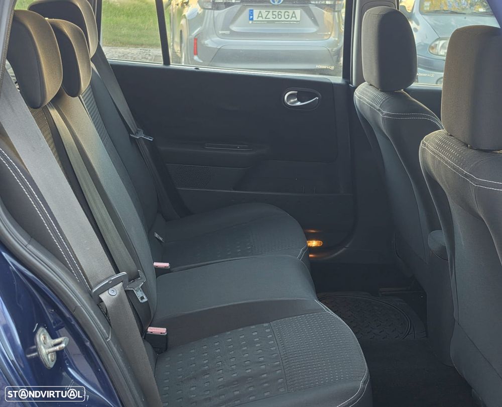 Renault Mégane Break 1.5 dCi Dynamique - 15