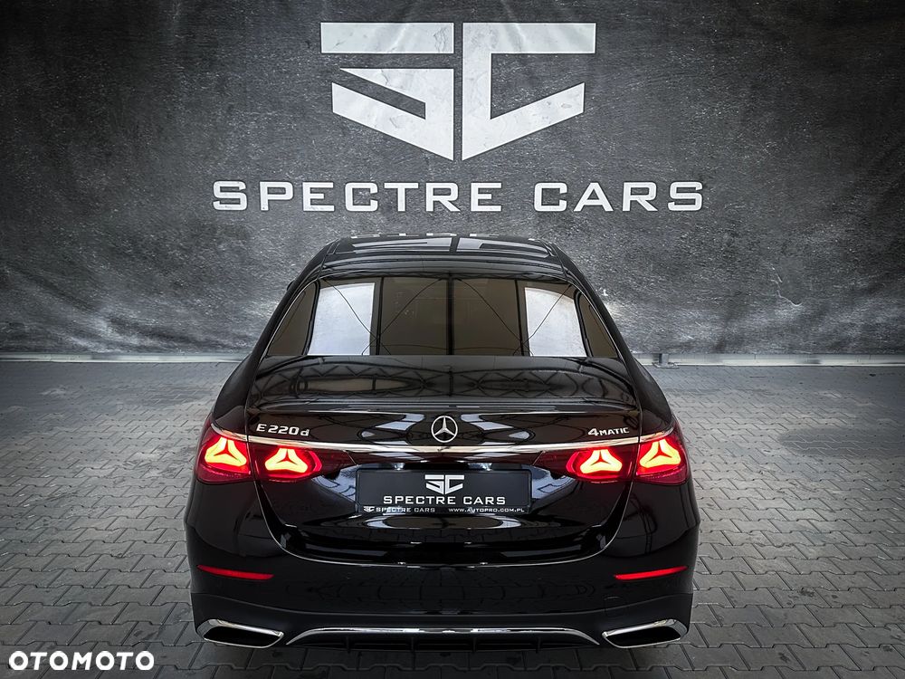 Mercedes-Benz Klasa E 220 d mHEV 4-Matic AMG 9G-Tronic - 8