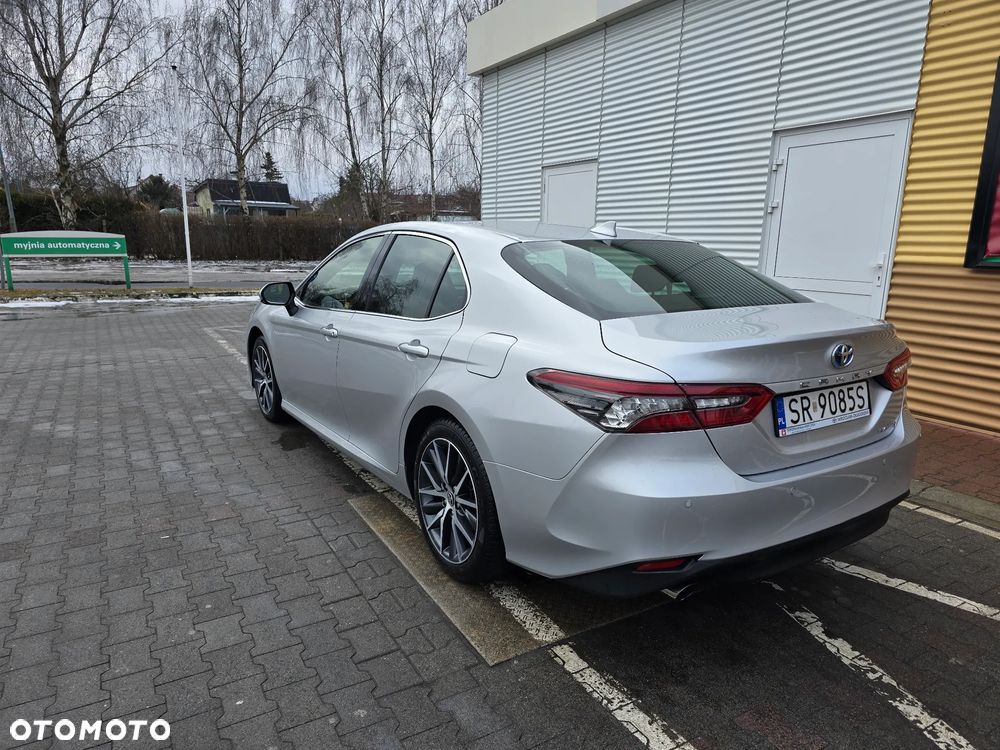 Toyota Camry 2.5 Hybrid Executive CVT - 8