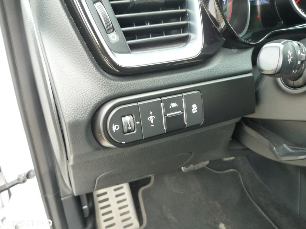 Kia ProCeed 1.4 T-GDI GT Line DCT - 20