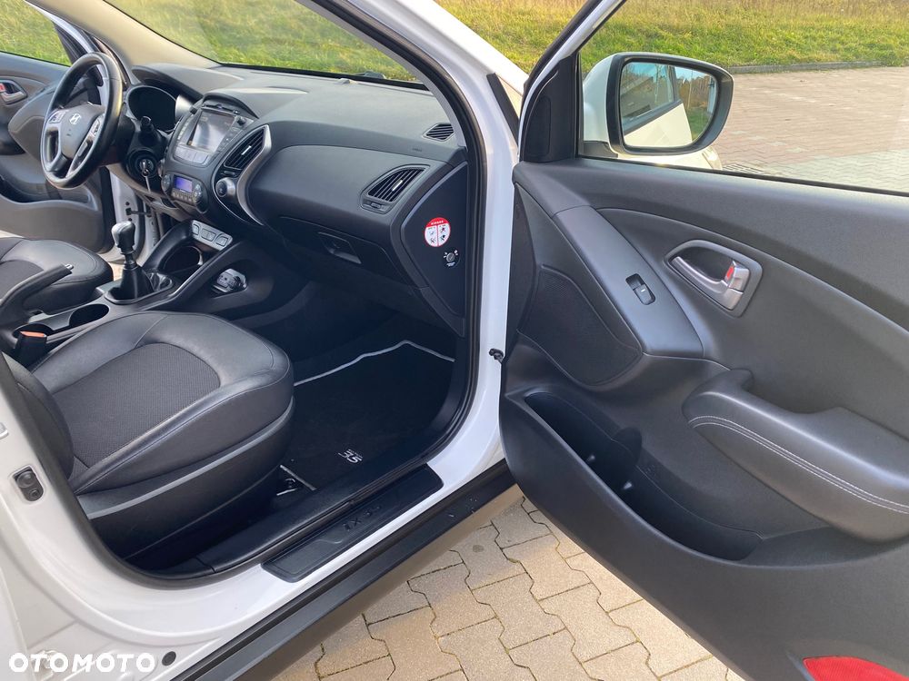 Hyundai ix35 1.6 GDI Premium 2WD - 25