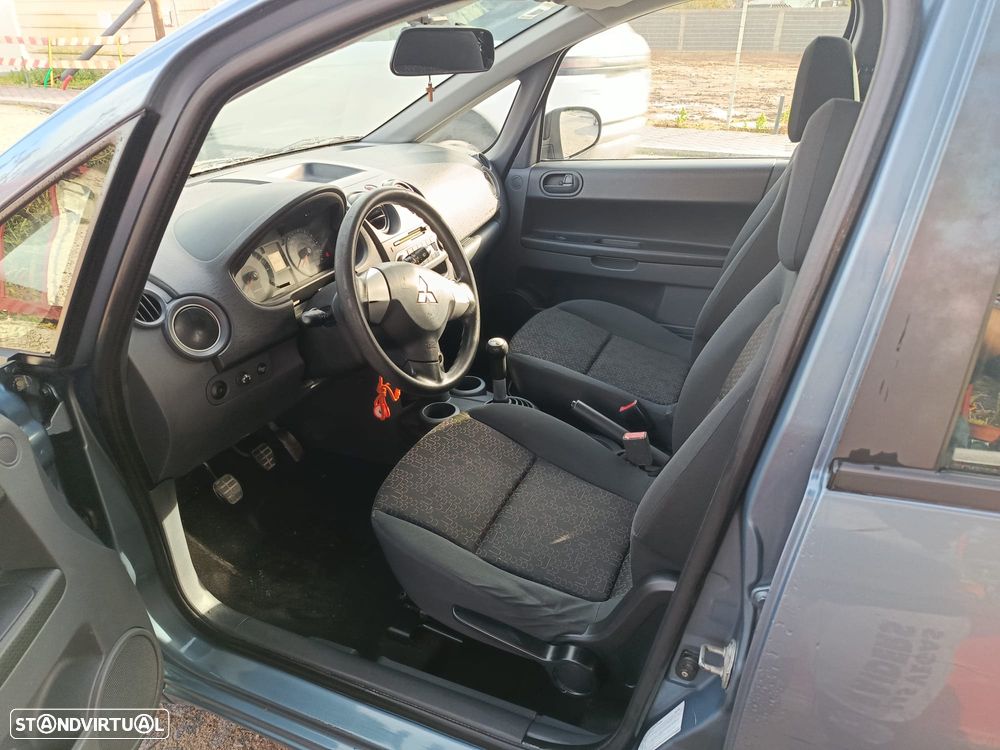 Mitsubishi Colt 1.1 Invite ClearTec - 12