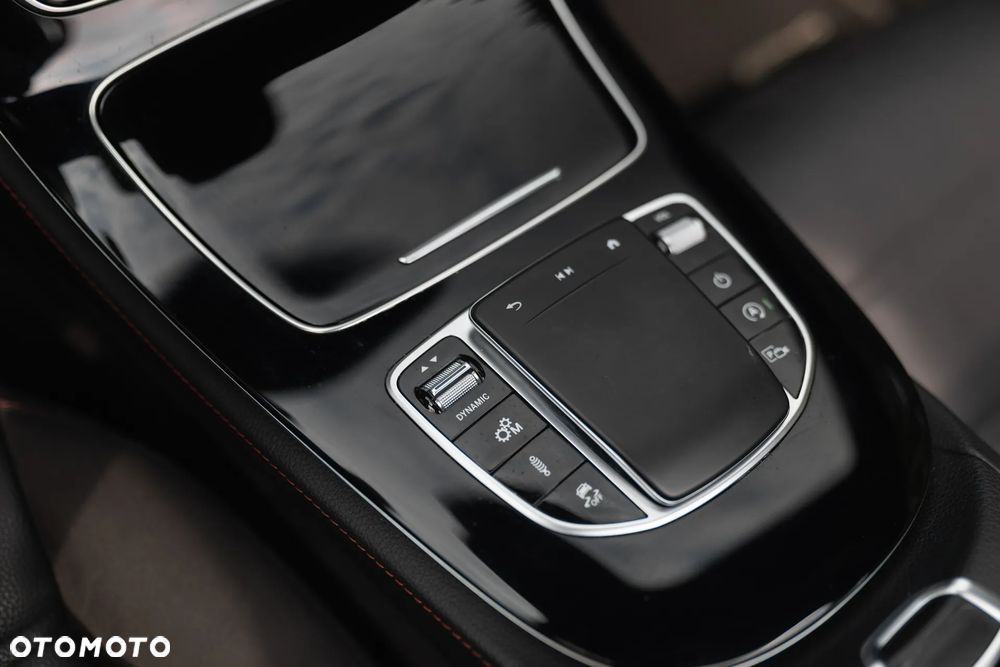 Mercedes-Benz Klasa E AMG 53 4-Matic+ - 19