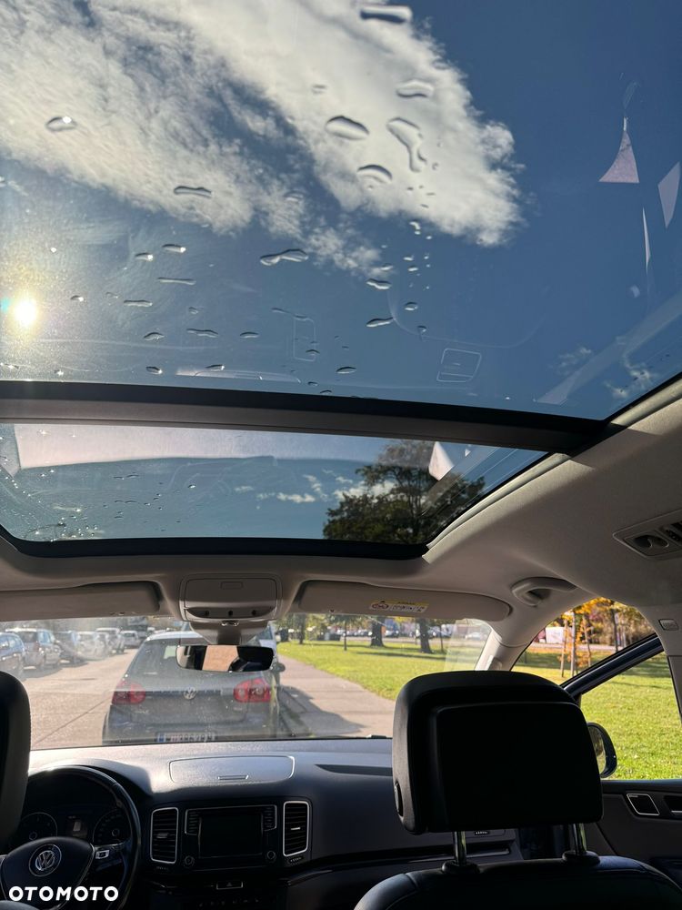 Volkswagen Sharan 2.0 TDI DSG Highline Black Style - 13