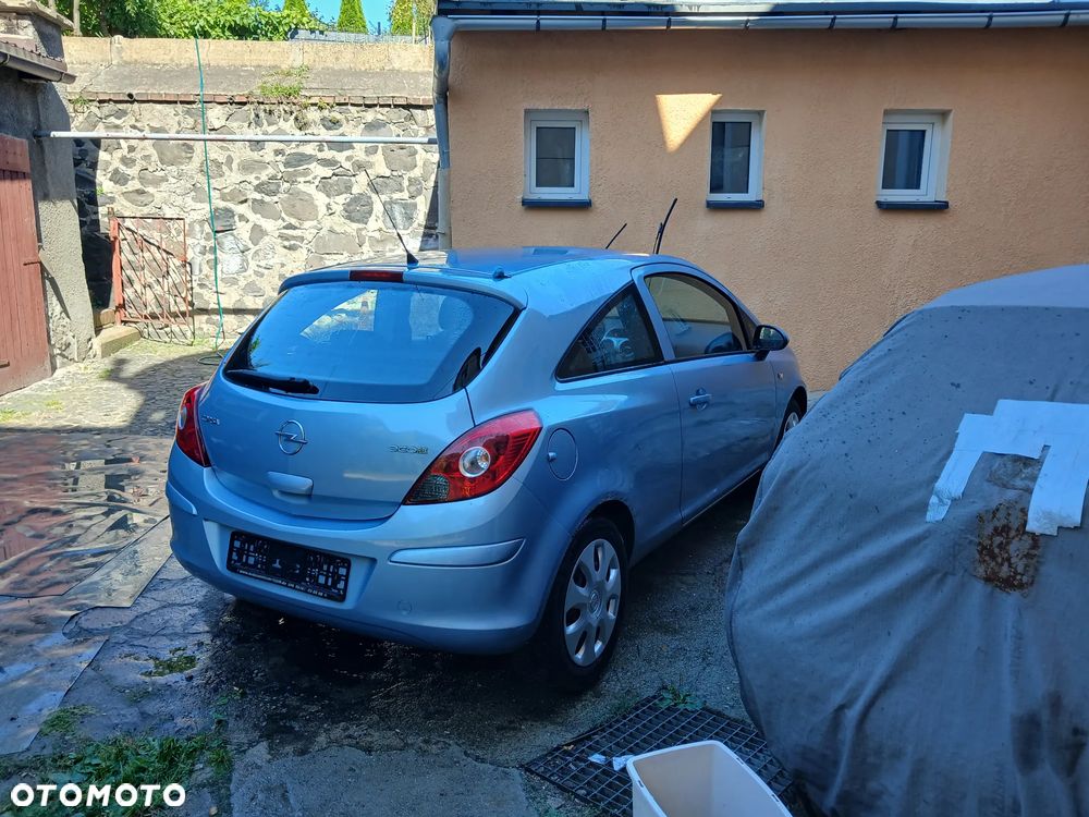 Opel Corsa - 4