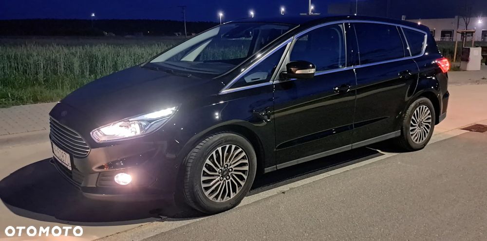 Ford S-Max 2.0 EcoBlue Twin-Turbo Titanium - 1