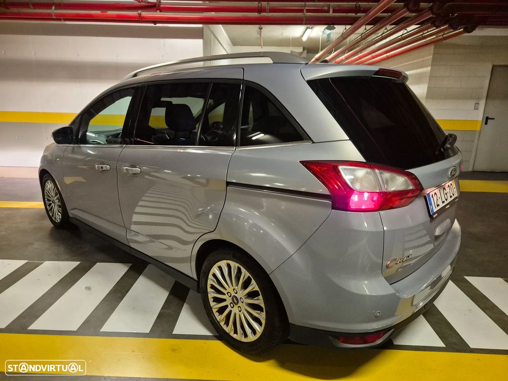 Ford Grand C-Max 1.6 TDCi Titanium - 25